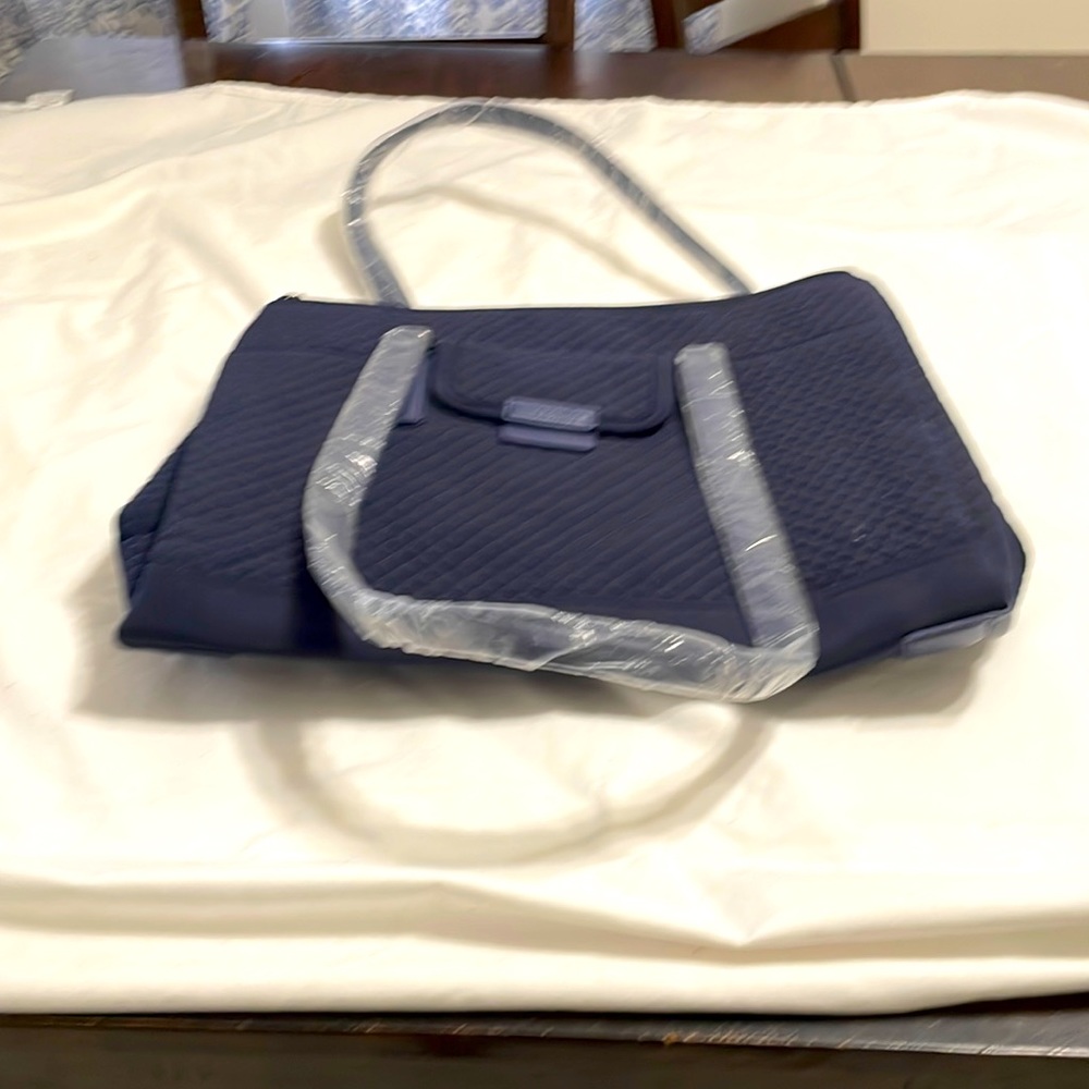 Vera Bradley laptop messenger bag navy blue NWT